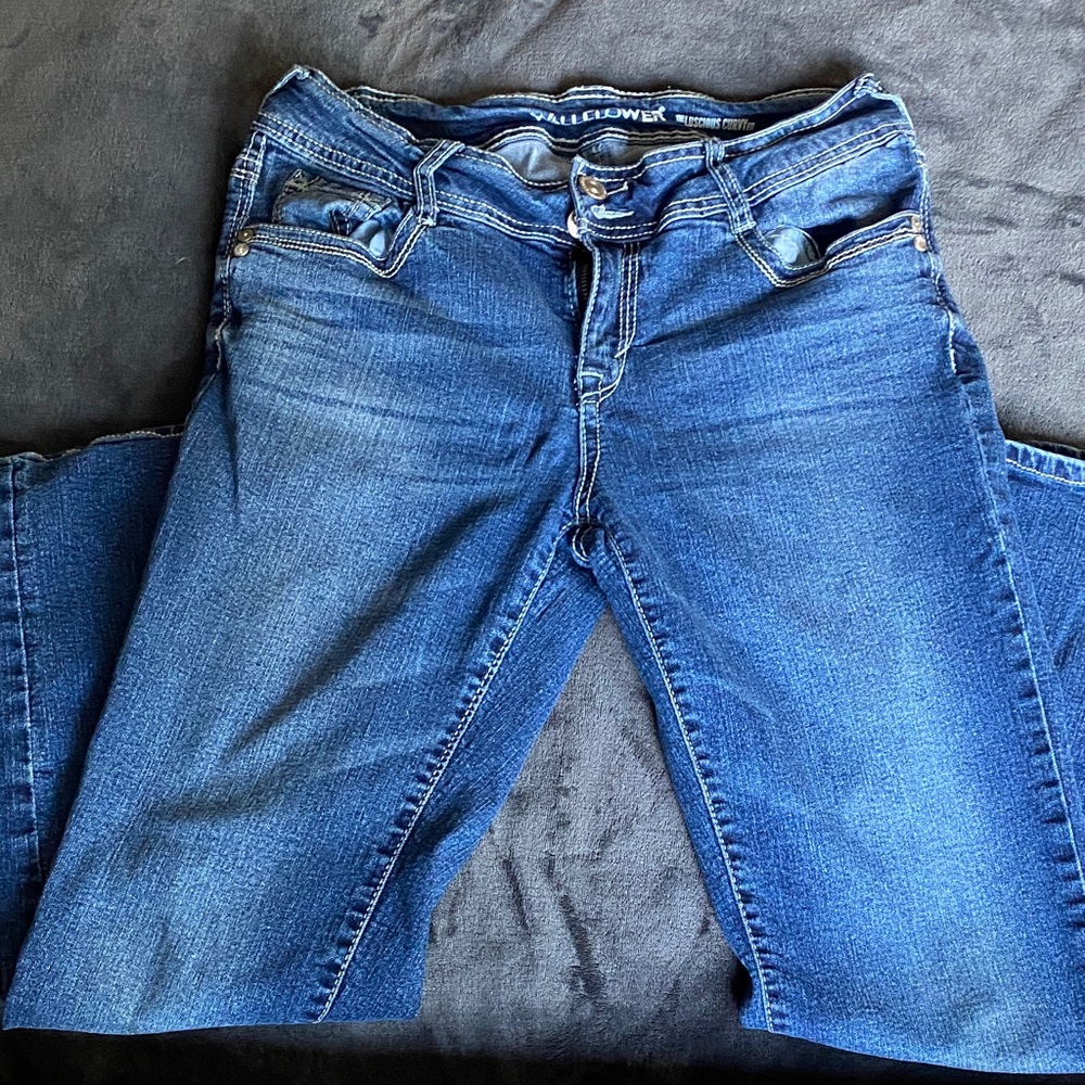 Wallflower Women's Straight Leg Jeans - Classic Blue